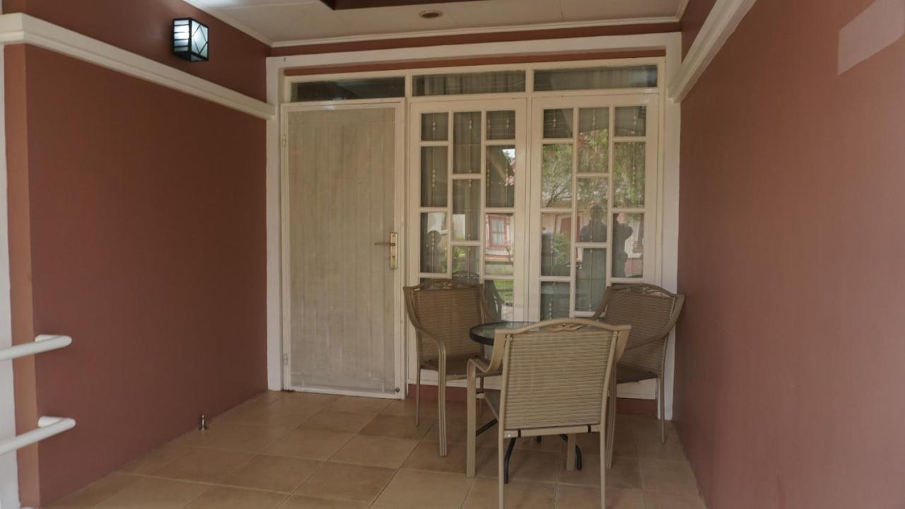 Diyar Villas Puncak M4/12 Eksteriør bilde